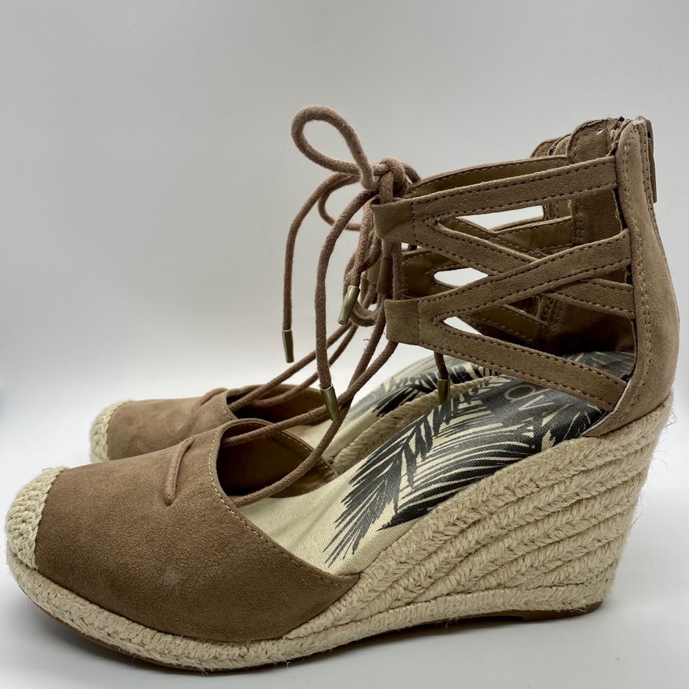 DV Dolce Vita Espadrille Wedges Size 6